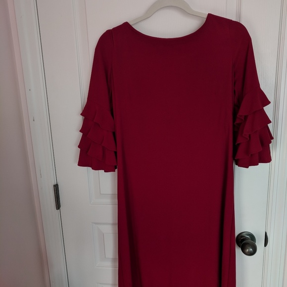 Julian Taylor Dresses & Skirts - JULIAN TAYLOR

Dress With Ruffle Details In Rouge